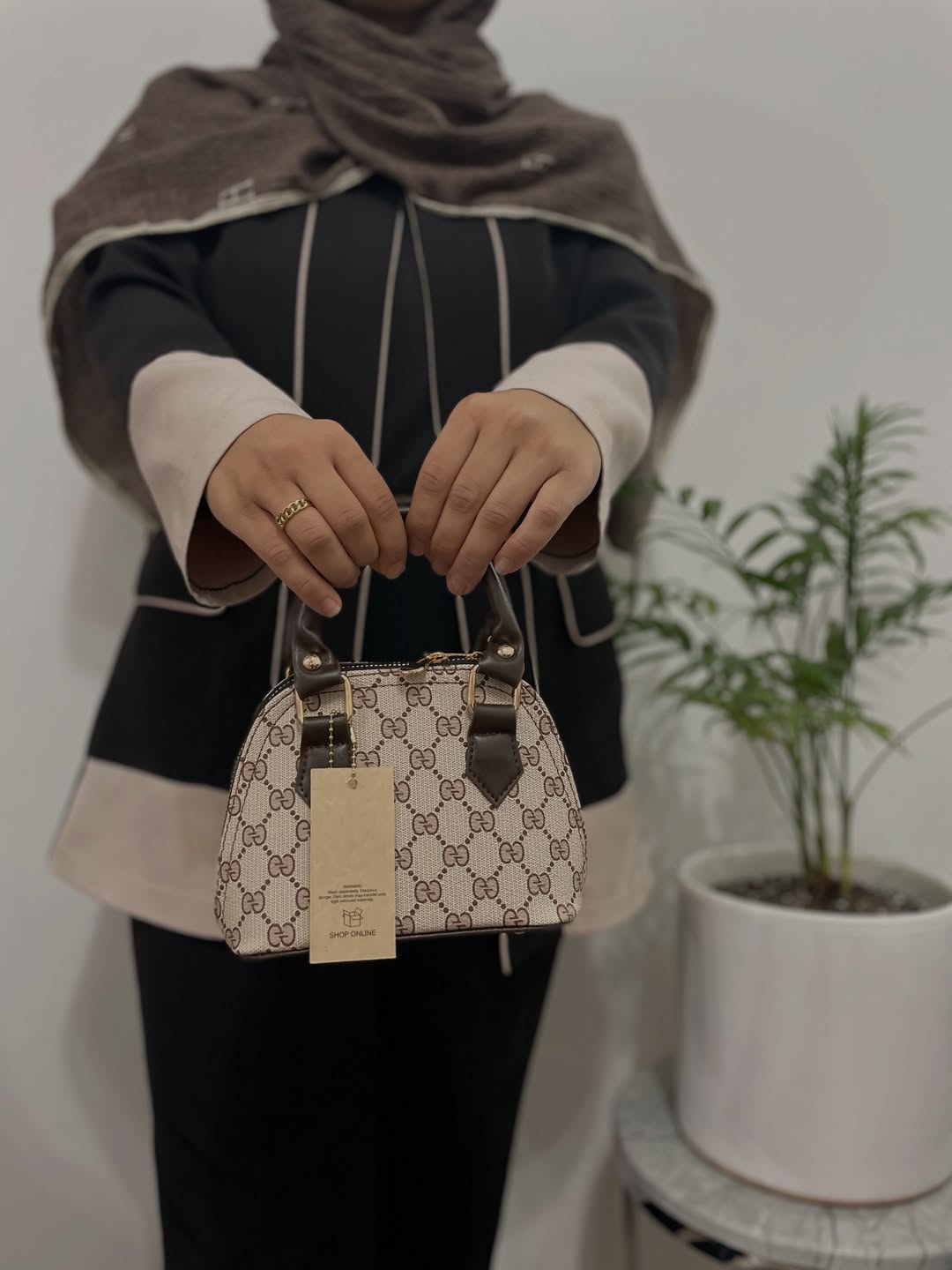 کیف دستی/دوشی کوتاه مونوگرام قهوه‌ای